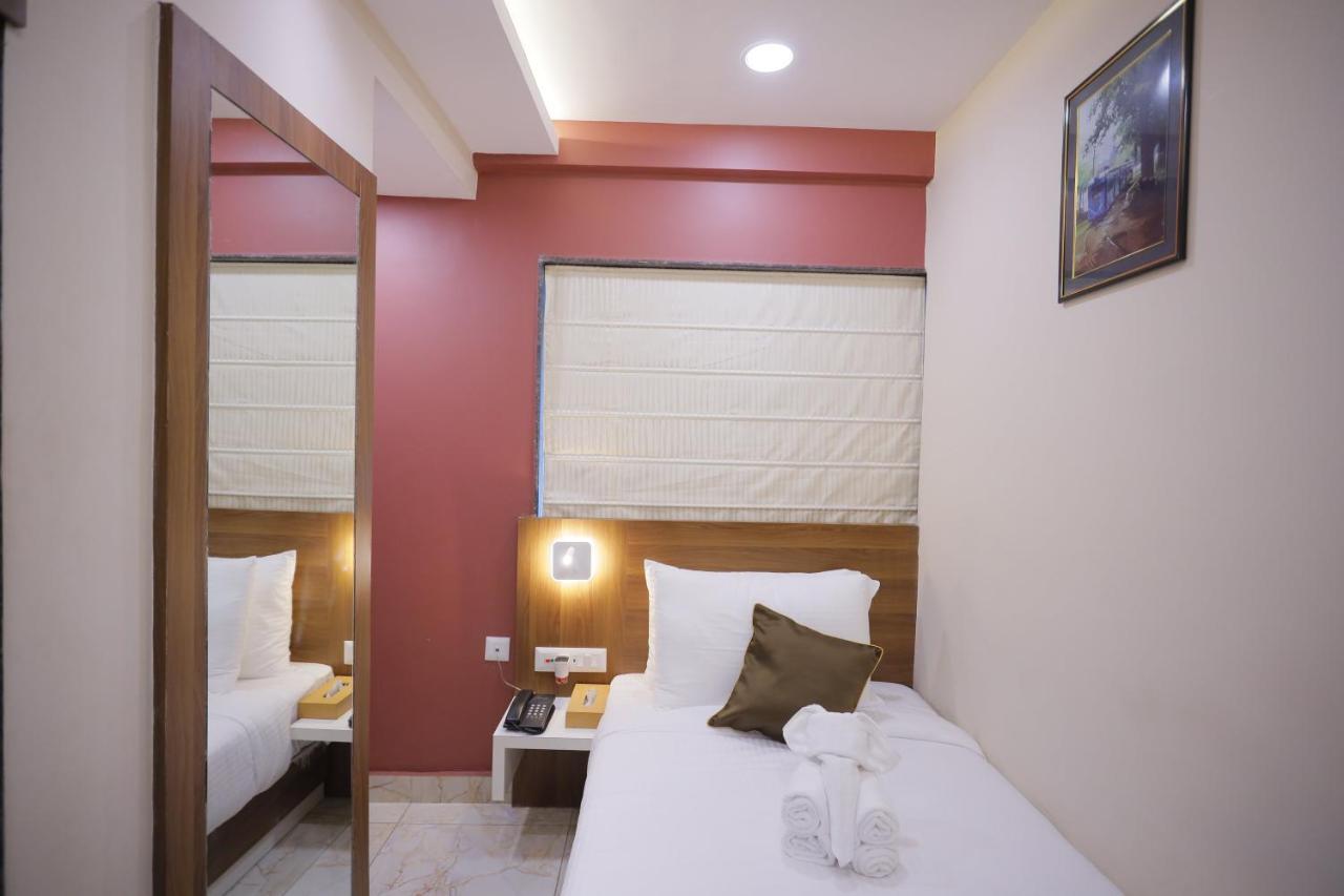 The Avenue Hotel Ballygunge 加尔各答 外观 照片