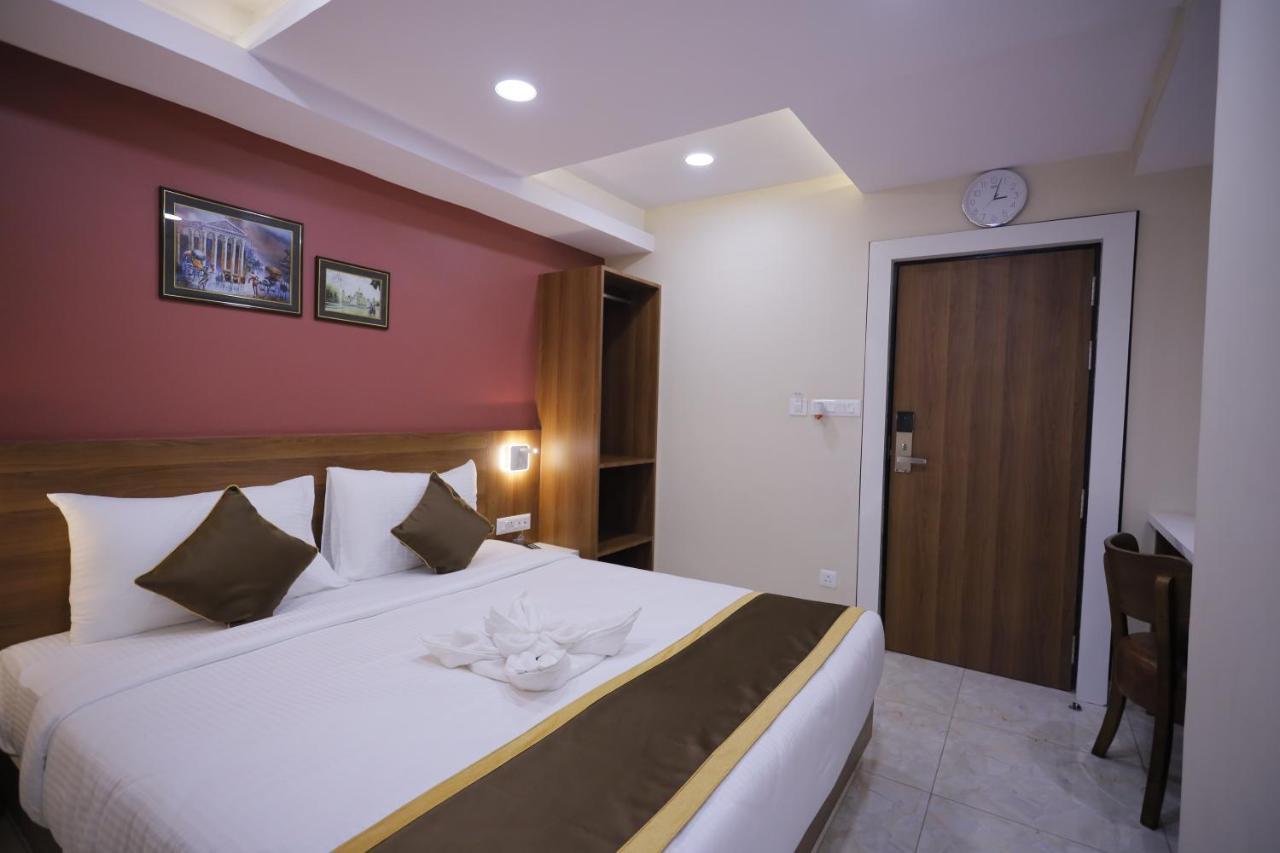 The Avenue Hotel Ballygunge 加尔各答 外观 照片